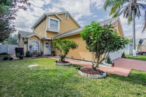 3450 Coachlight Dr, Kissimmee, FL 34741, Sold 03/25/22