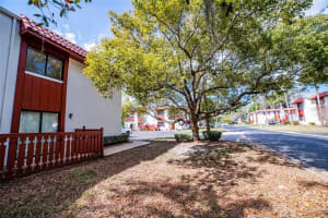 2040 Oak Meadow Cir, South Daytona, FL 32119, Sold 03/18/22
