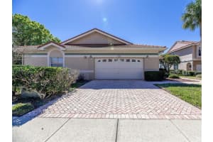 4822 Watervista Dr, Orlando, FL 32821, Sold 04/01/22