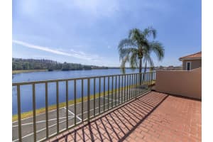 4822 Watervista Dr, Orlando, FL 32821, Sold 04/01/22