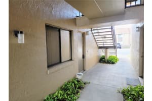 5277 Vineland Rd, Orlando, FL 32811, Sold 03/30/22