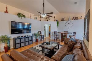 8 Sura Blvd, Orlando, FL 32809, Sold 04/11/22