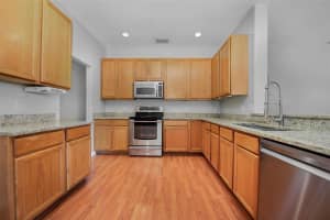 10201 SPRING MOSS AVE, CLERMONT, FL 34711 Sold 10/27/22