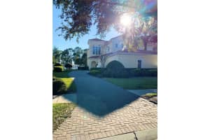 10355 Kensington Shore Dr, Orlando, FL 32827, Sold 04/19/22
