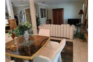 10020 Gramerly Ln, Orlando, FL 32821, Sold 03/25/22