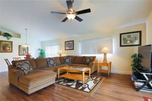 640 Old Bridge Cir, Davenport, FL 33897, Sold 05/17/22