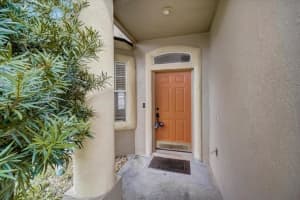 327 Lakepark Trail, Oviedo, FL 32765, Sold 04/11/22