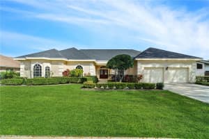 1309 Majestic Oak Dr, Apopka, FL 32712, Sold 04/25/22