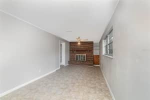 1284 Vanderbilt Dr, Ormond Beach, FL 32174, Sold 05/17/22