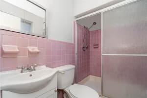 1284 Vanderbilt Dr, Ormond Beach, FL 32174, Sold 05/17/22