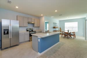 2585 Glacier Express Ln, Tavares, FL 32778, Sold 03/30/22