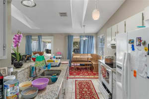 8138 LESIA CIR, ORLANDO, FL 32835 Sold 07/07/22