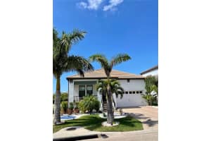 920 Seagrape Dr, Ruskin, FL 33570, Sold 03/16/22