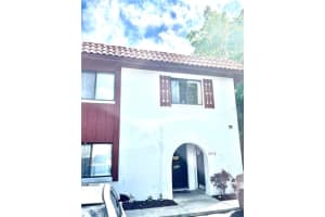 2076 Oak Meadow Cir, South Daytona, FL 32119, Sold 04/22/22