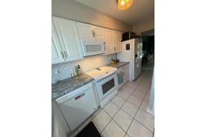 2200 S Palmetto Ave, South Daytona, FL 32119, Sold 04/23/22