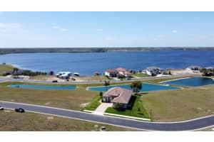 824 Waterfern Trail Dr, Auburndale, FL 33823, Sold 07/01/22