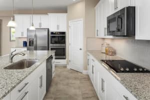 3089 Slough Creek Dr, Kissimmee, FL 34744, Sold 04/04/22