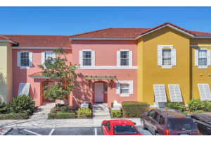 166 Pompano Beach Dr, Kissimmee, FL 34746, Sold 04/11/22
