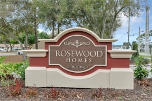 758 W Rosewood Ln, Tavares, FL 32778, Sold 04/26/22