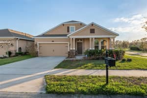 720 E Victoria Trails Blvd, DeLand, FL 32724, Sold 04/28/22