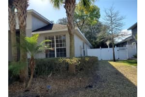351 Fairmount Park Ct, DeLand, FL 32724, Sold 04/14/22