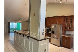 1305 Hampshire Pl Cir, Altamonte Springs, FL 32714, Sold 04/27/22