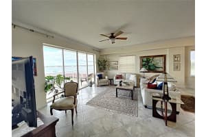 4177 N Orange Blossom Trl, Orlando, FL 32804, Sold 04/28/22