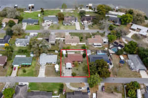 560 Paradise Island Pl, Haines City, FL 33844, Sold 05/02/22