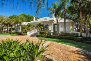 12827 Water Point Blvd, Windermere, FL 34786, Sold 05/26/22