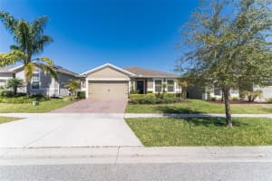 324 Summer Squall Rd, Davenport, FL 33837, Sold 04/09/22