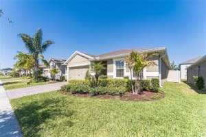 324 Summer Squall Rd, Davenport, FL 33837, Sold 04/09/22