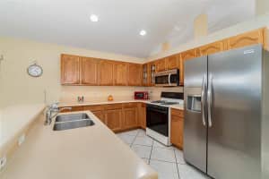 6835 Cherry Grove Cir, Orlando, FL 32809, Sold 05/20/22
