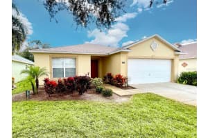 4962 Outlook Dr, Melbourne, FL 32940, Sold 04/11/22