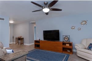 916 Sycamore Ln, Altamonte Springs, FL 32714, Sold 04/11/22