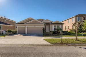 708 Lake Douglas Dr, Groveland, FL 34736, Sold 04/15/22