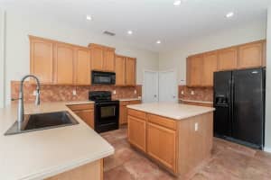 24214 Milford Dr, Eustis, FL 32736, Sold 05/03/22