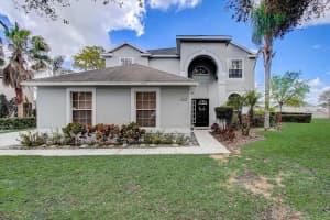 2353 Home Again Rd, Apopka, FL 32712, Sold 04/13/22