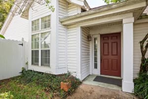 2895 Donaldson Dr, Orlando, FL 32812, Sold 05/02/22