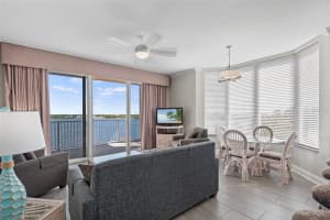 13427 Blue Heron Beach Dr, Orlando, FL 32821, Sold 03/29/22