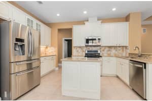 318 Balfour Dr, Winter Springs, FL 32708, Sold 06/23/22