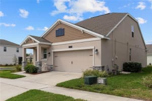 2348 Crescent Moon St, Kissimmee, FL 34746, Sold 04/18/22
