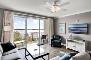 13415 Blue Heron Beach Dr, Orlando, FL 32821, Sold 05/05/22