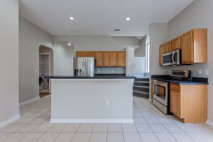 208 Victory Ln, Davenport, FL 33837, Sold 06/30/22