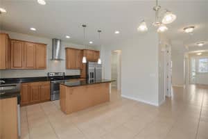 5072 Longmeadow Park St, Orlando, FL 32811, Sold 04/29/22