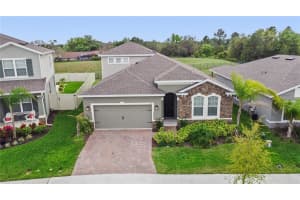 521 Seattle Slew Dr, Davenport, FL 33837, Sold 04/29/22