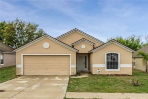 2425 Merry Rd, Tavares, FL 32778, Sold 04/11/22