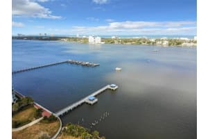 231 Riverside Dr, Holly Hill, FL 32117, Sold 06/18/22