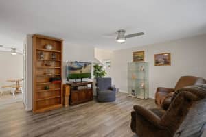 225 Belvoir Dr, Davenport, FL 33837, Sold 04/22/22