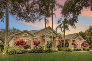 5224 Hammock Pointe Ct, St Cloud, FL 34771, Sold 04/21/22