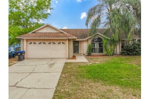 7743 Casasia Ct, Orlando, FL 32835, Sold 05/06/22